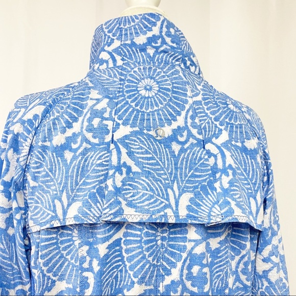 LULULEMON Run Travel To Track Jacket Beachy Floral - Picture 9 of 12